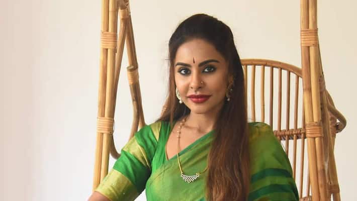 how to wear the kanchipuram pattu saree srireddy viral video how to wear the kanchipuram pattu saree srireddy viral video