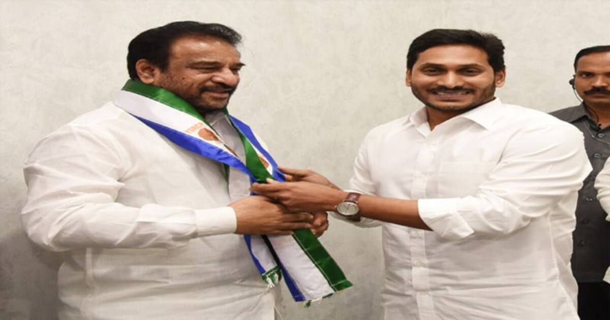కడప జిల్లాలో బాబుకు మరో షాక్: వైసీపీలో చేరిన మాజీ మంత్రి ...