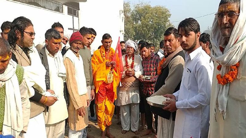 special holi of falain village mathura
