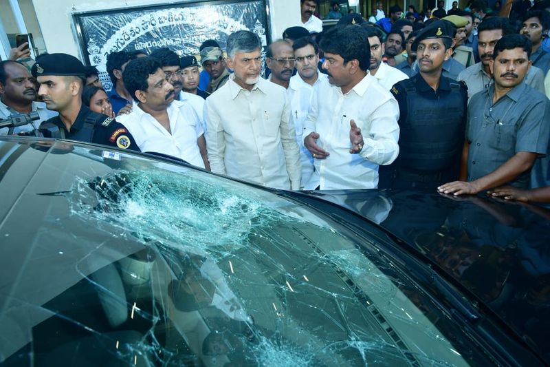 chandrababu serious reaction on macharla attack