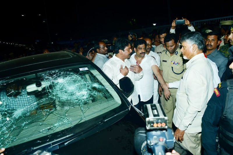 chandrababu serious reaction on macharla attack