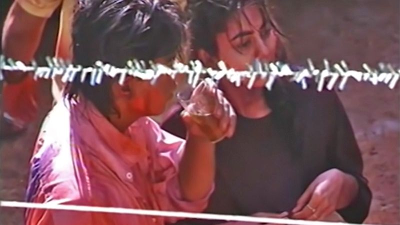 Shahrukh khan Celebrate Holi with Wife Gauri Khan before 20 Years ago KPG
