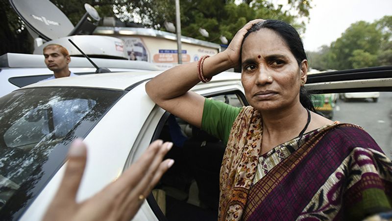 Nirbhaya's convict Pawan has accused the police of beating him in jail KPS