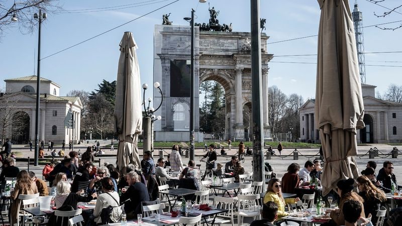Corona virus affects Italy severely making 60 million peoples imprisoned in houses kph