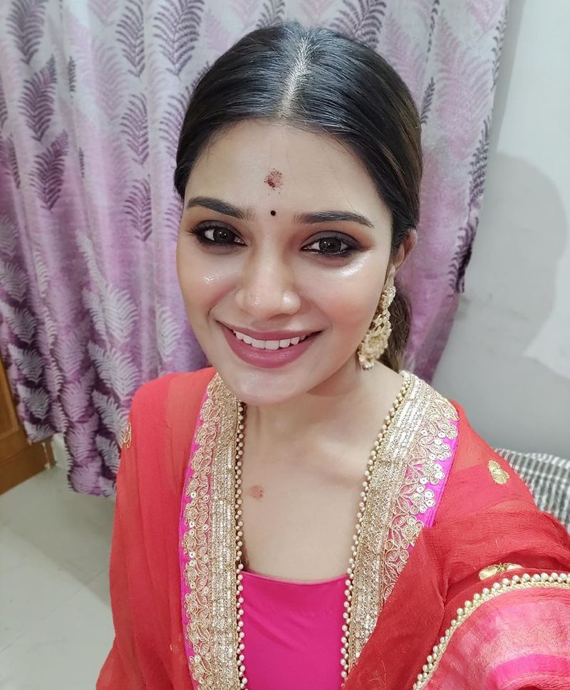 Aathmika photo gallery