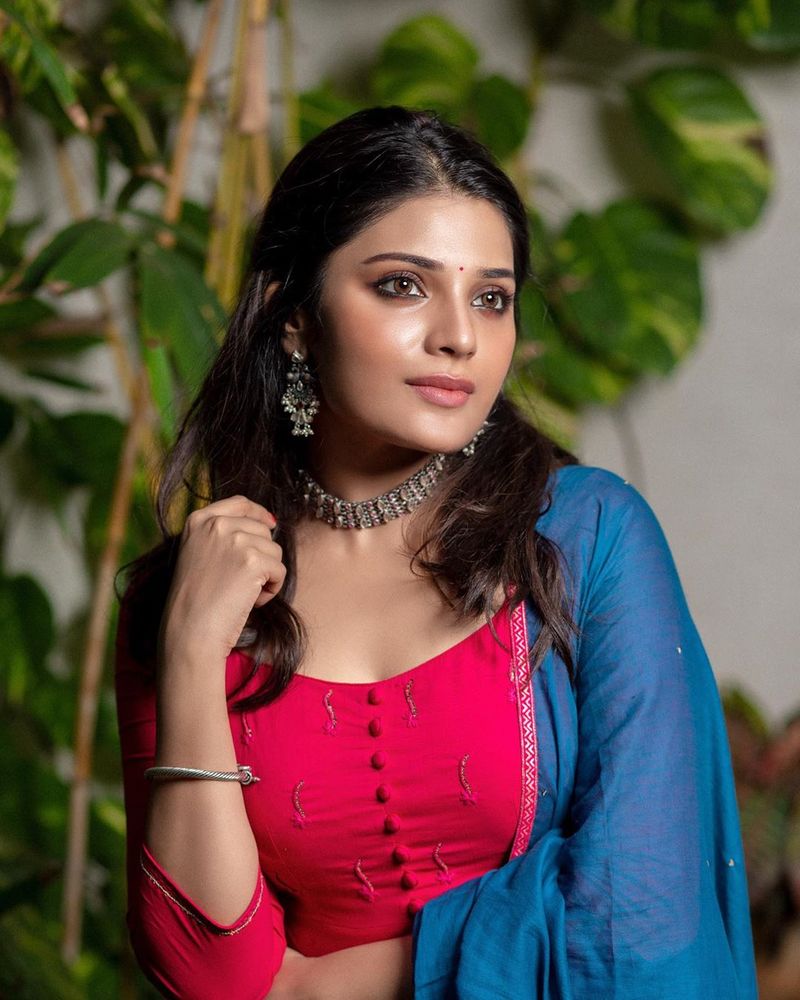 Aathmika photo gallery