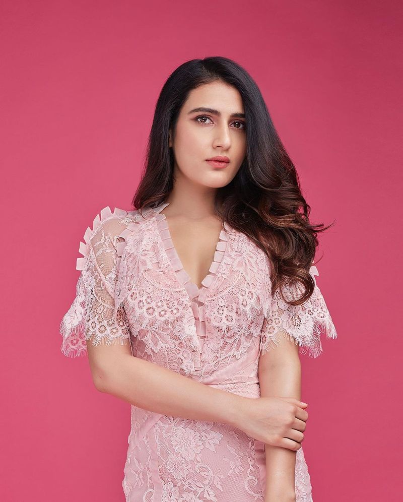 Actress Fatima Sana Shaikh Hot Gallery