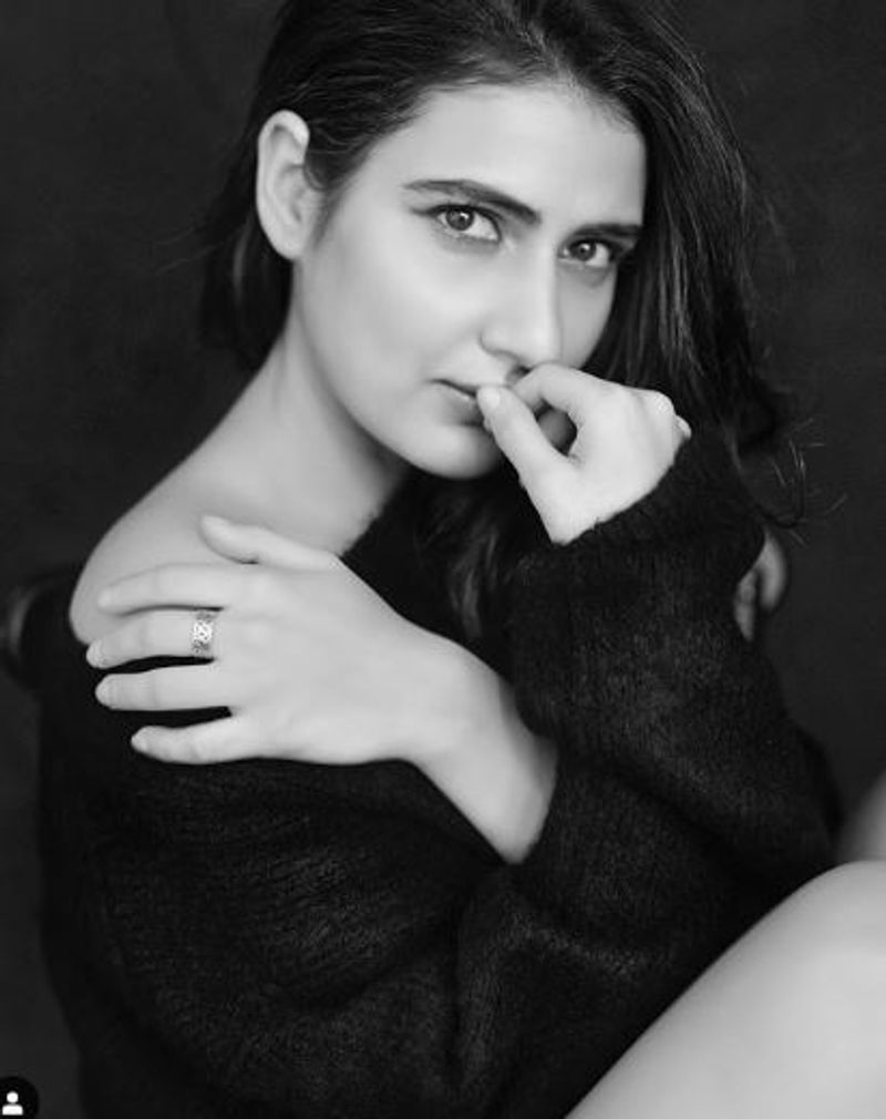 Actress Fatima Sana Shaikh Hot Gallery