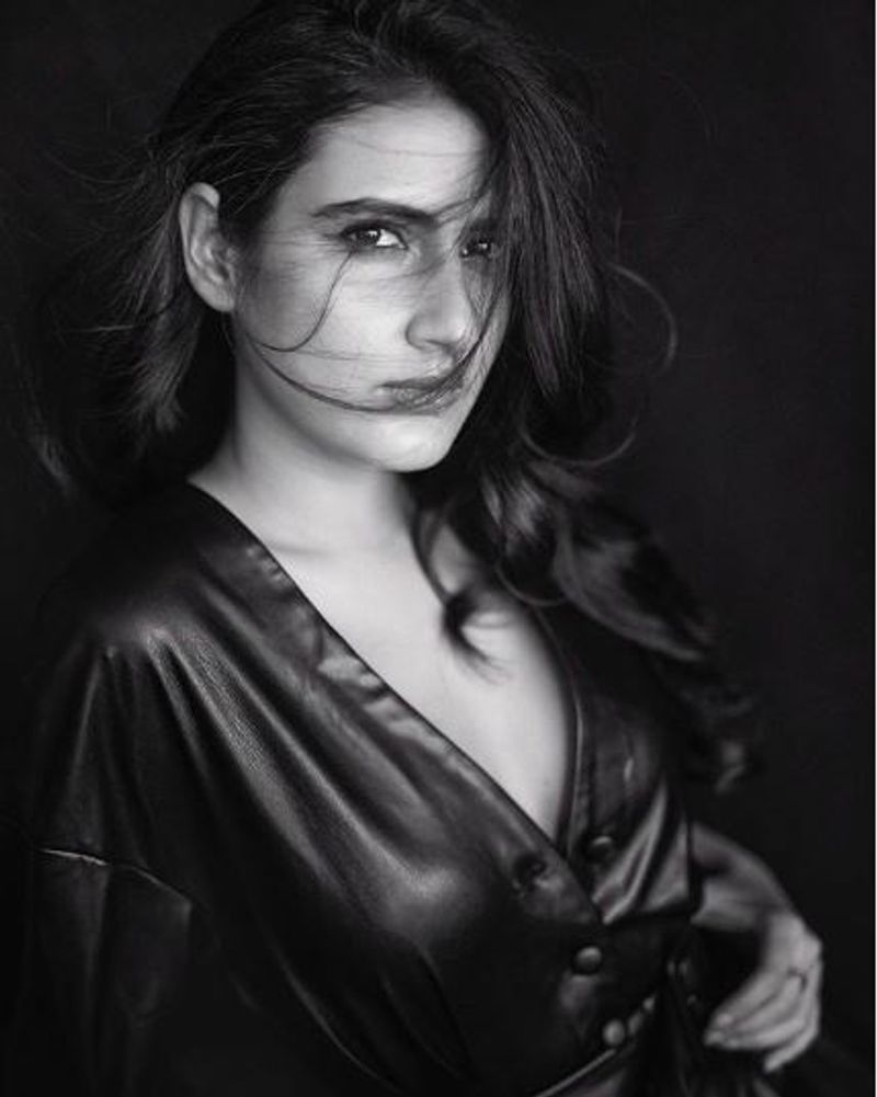 Actress Fatima Sana Shaikh Hot Gallery