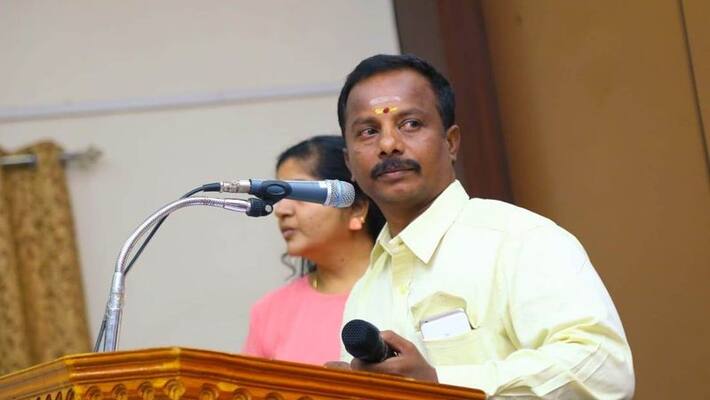 Congratulations to the lawyer who handed over 80 thousand copies to the police. Congratulations to the lawyer who handed over 80 thousand copies to the police.