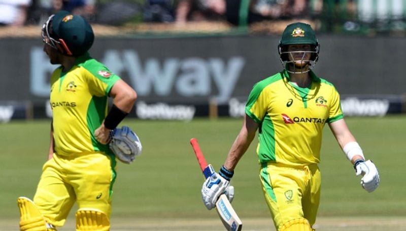 IND vs AUS 1st ODI: Australia Batsman scored huge total against Team India, Indian bowlers failed CRA