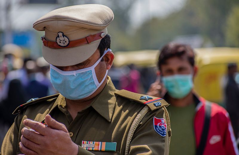 corona virus status through pictures in India kpn