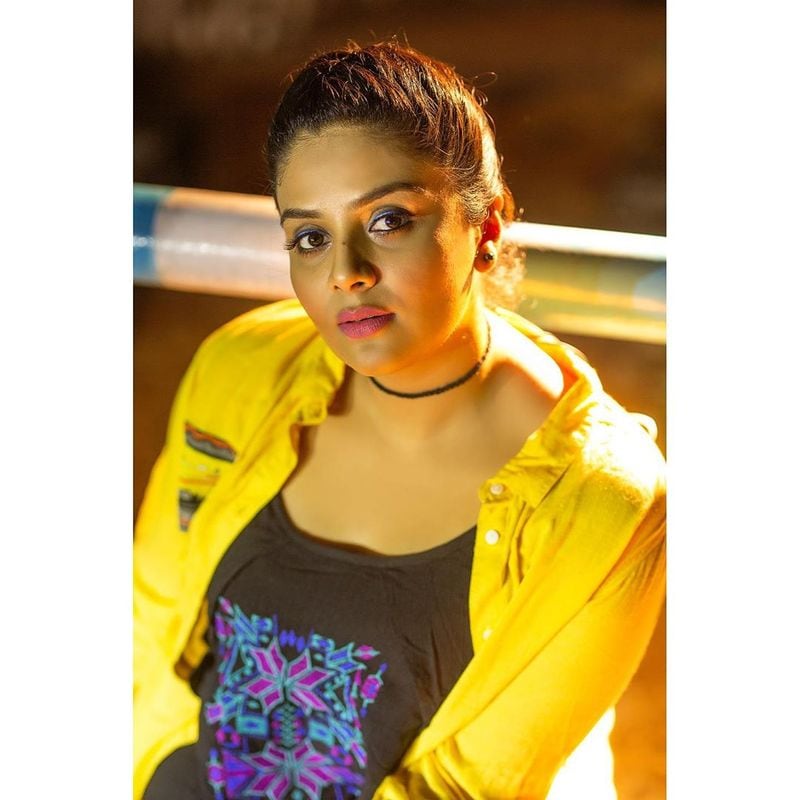 sreemukhi and anasuya may seen in bold roles ksr