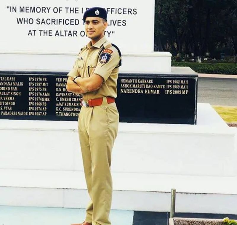 IPS success story of IPS Vijay singh gurjar from delhi police constable to civil officer kpt