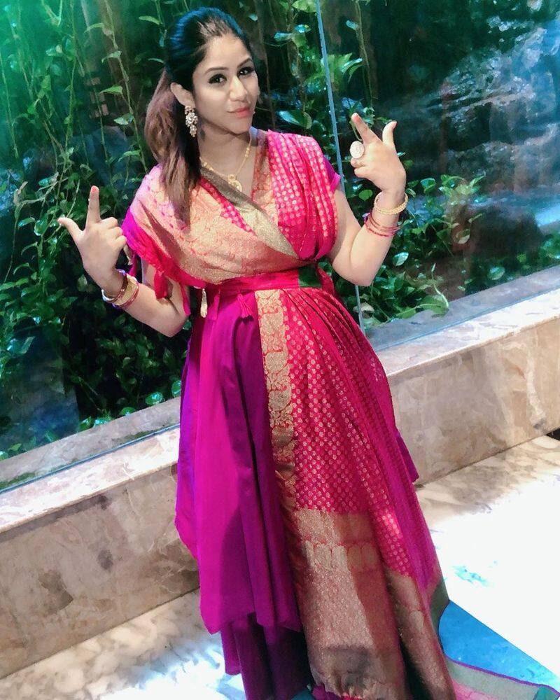 Serial Actress Alya Manasa Post Beautiful Saree Photos in instagram