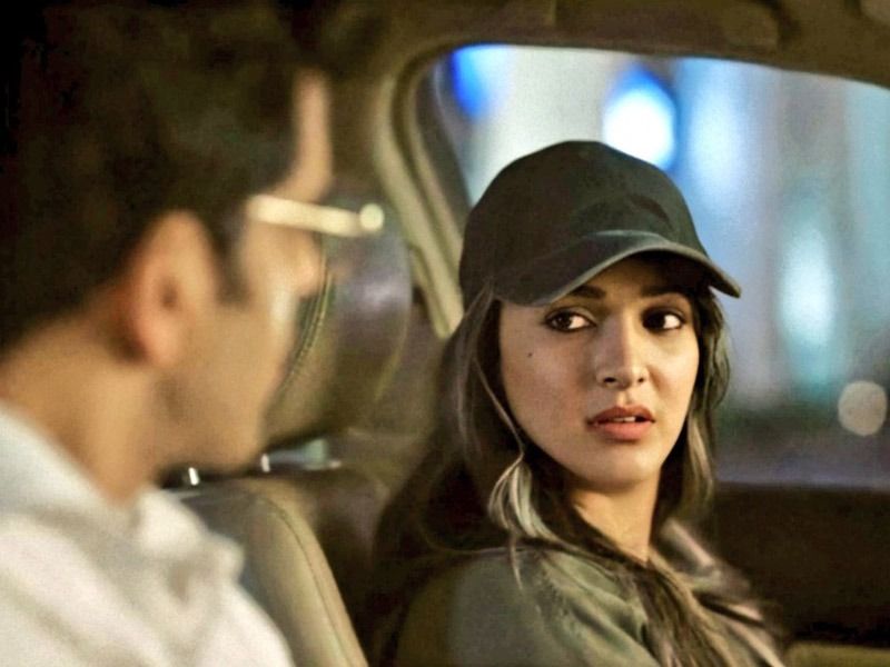 তার আপকামিম সিরিজ ' গিলটি' আসতে চলেছে নেটফ্লিক্সে। এই ওয়েব সিরিজের জন্যই এই লুকে দেখা গিয়েছে অভিনেত্রীকে।