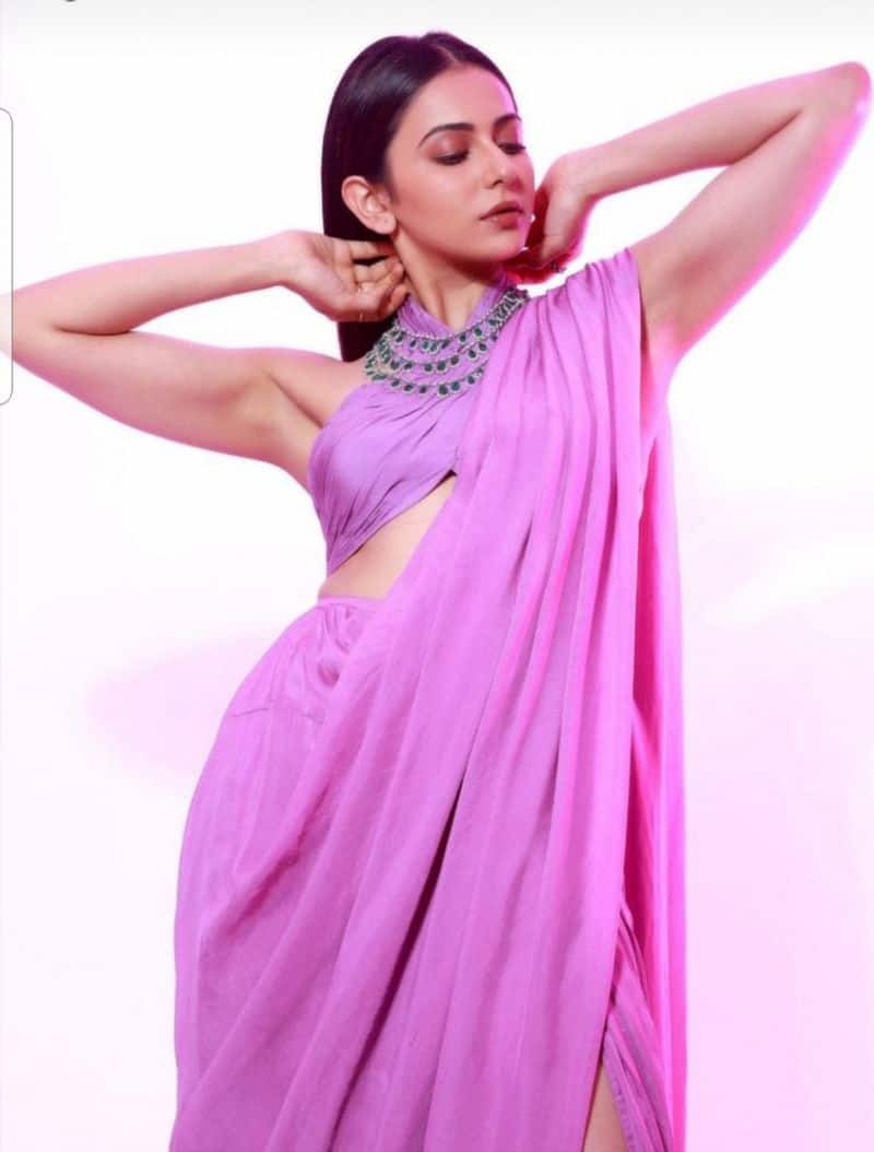Actress Rakul Preet Singh Hot Photo Going Viral in Social Media