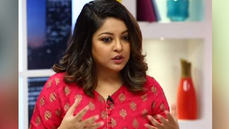 ইমরান হাসমির বিপরীতে অভিনয় করে ঝড় তুলেছিলেন বি-টাউন বক্স অফিসে।