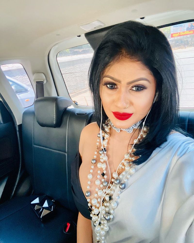 Actress Piumi Hansamali Hot Gallery