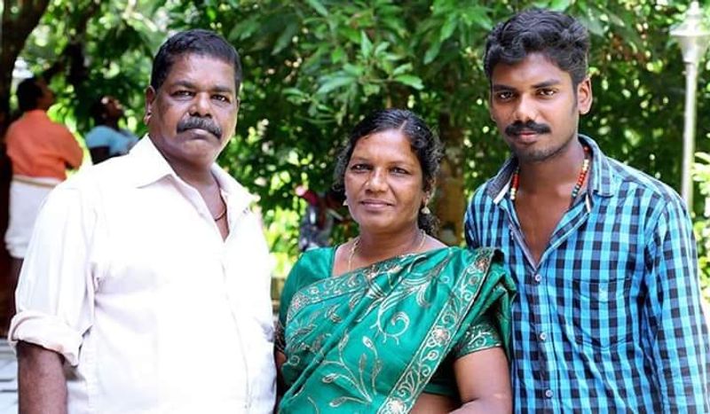 person infected with the Corona not perform last rites of his father in Kerala kpn