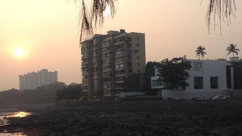 these top 10 house of Indian billionaires including Mukesh Ambani Antillia will give you goosebumps kpm