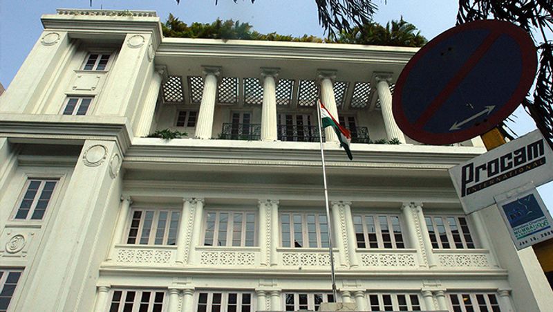 these top 10 house of Indian billionaires including Mukesh Ambani Antillia will give you goosebumps kpm