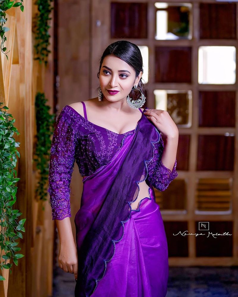 (Courtesy:Instagram) ప్రస్తుతం భానుశ్రీ కొన్ని చిత్రాల్లో నటిస్తోంది. ఆ మధ్యన హిట్ టాపిక్ గా మారిన అడల్ట్ మూవీ ఏడు చేపల కథ చిత్రంలో కూడా భానుశ్రీ నటించింది.