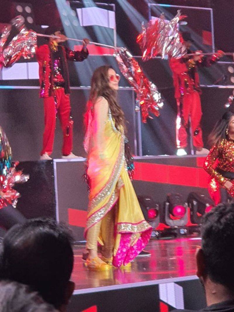 simran perform the dance in master audio launch