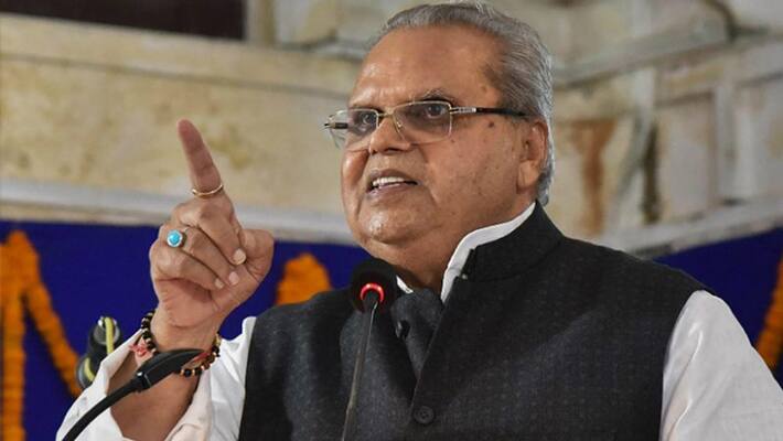 Meghalaya Governor Satyapal Malik said MSP guarantee must be legally assured before the farmers will back down, protests against the government's three farm laws, PM announce to repeal laws DVG Meghalaya Governor Satyapal Malik said MSP guarantee must be legally assured before the farmers will back down, protests against the government's three farm laws, PM announce to repeal laws DVG