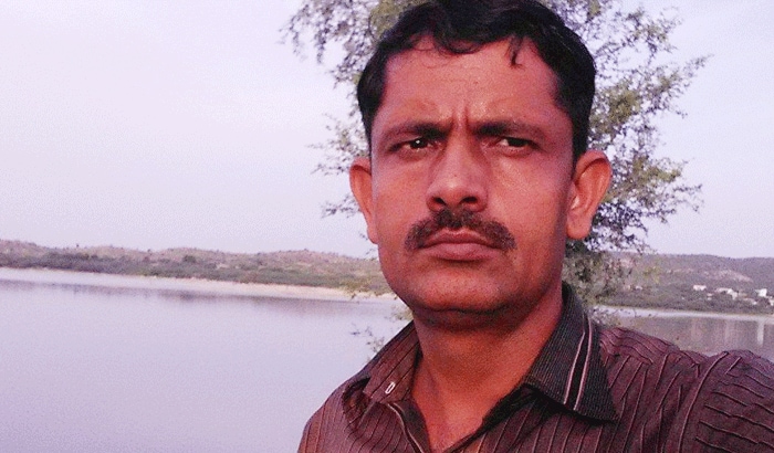 success and social media viral story of 39 year old man bajranglal kulhari passed 20 govt exams kpr