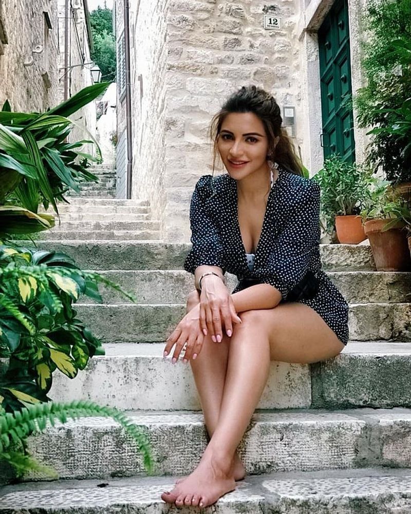 Shama Sikander
