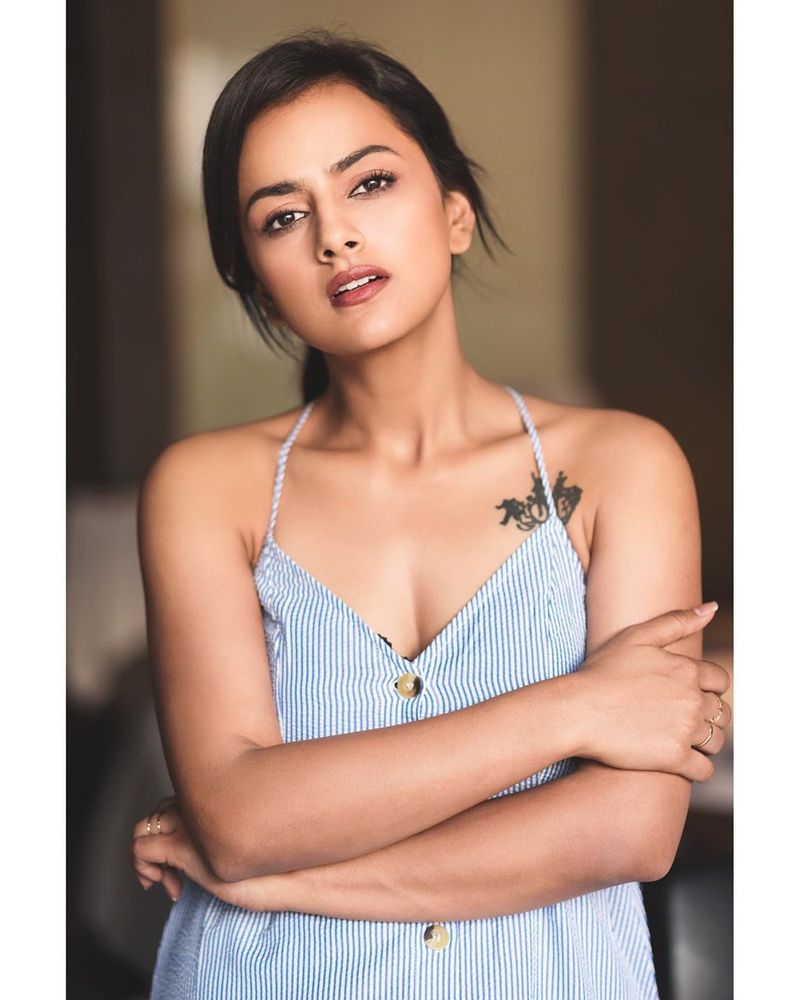 (Courtesy:Instagram)శ్రద్దా శ్రీనాథ్ ప్రస్తుతం కన్నడ, తమిళ చిత్రాల్లో నటిస్తోంది.