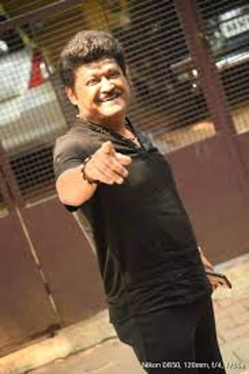 Kannada jaggesh shares captured video of his father on father day