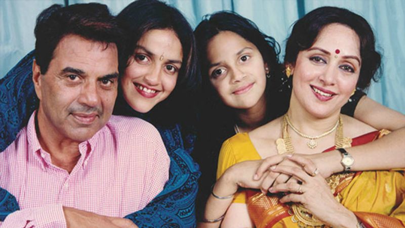 hema malini secret stories with dharmendra open at the kapil sharma show KPJ