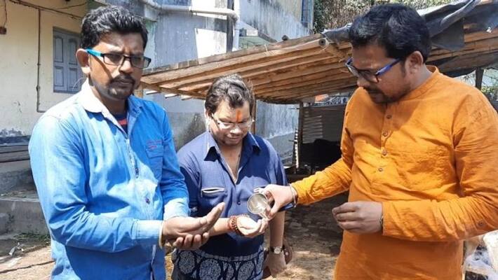 BJP oranises 'Gomutra Party' in Raigung at North Dinajpur BJP oranises 'Gomutra Party' in Raigung at North Dinajpur