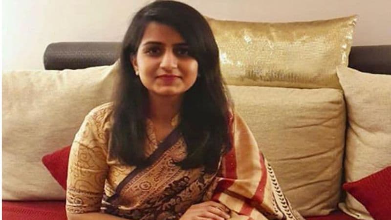 success and struggle story of ias saumya sharma kpl