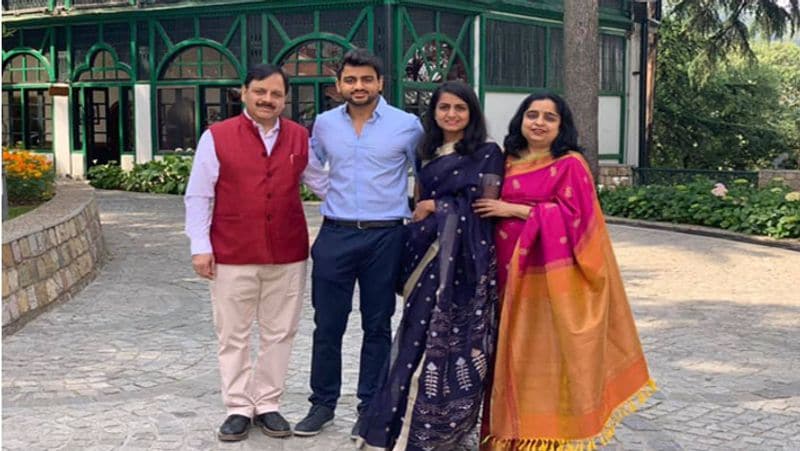 success and struggle story of ias saumya sharma kpl