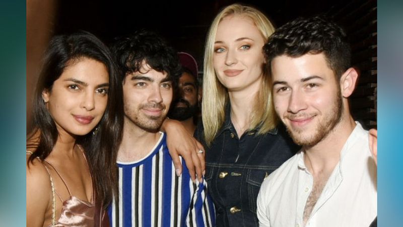priyanka chopra pregnant sister in law sophie turner enjoying babymoon in mexico KPJ