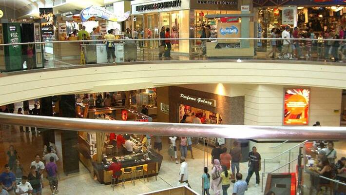 Shopping mall opens in saudi arabia Shopping mall opens in saudi arabia