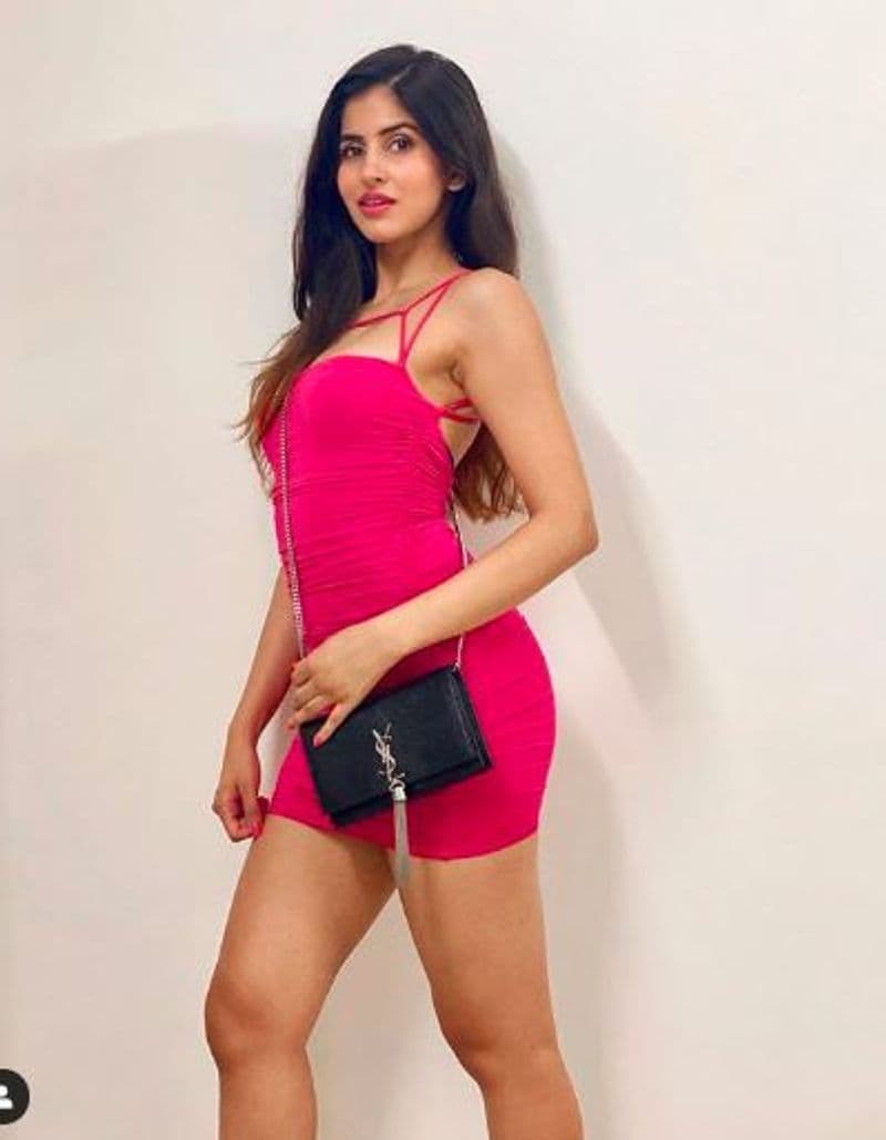 Actress Sakshi Malik Hot Photos