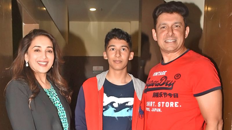 Madhuri dixit Shares Pic Elder Son Arin on his birthday KPG