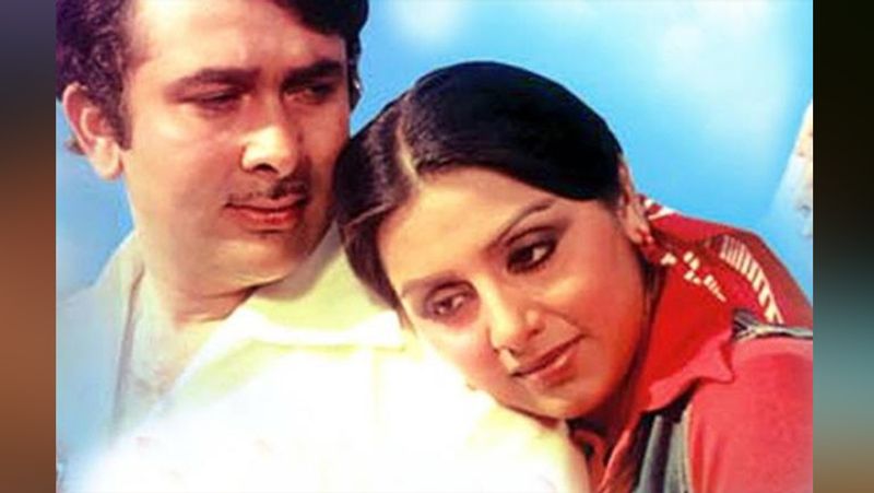 Shashi Kapoor Birthday Celebs Who Romance With Their Relative On Screen KPJ
