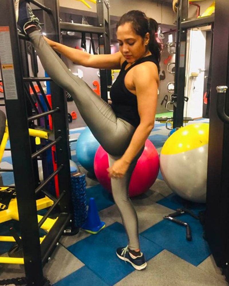 Actress Rii Sen is still hot in her 40's
