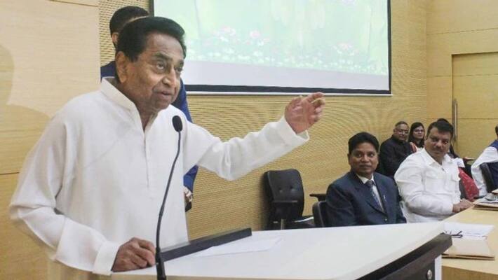 Congress executives sealed bungalows in UP, shocked Congress executives sealed bungalows in UP, shocked