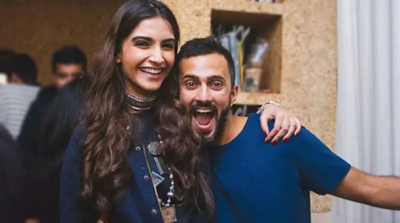 Bollywood actress Sonam Kapoor and her husband Anand Ahuja, who returned to Delhi from London earlier this week, have quarantined themselves due to the ongoing coronavirus outbreak.