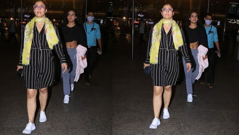 kajol Was Snapped with Daughter Nyasa at airport get trolled due to not wearing hand Gloves And Mask corona virus KPY