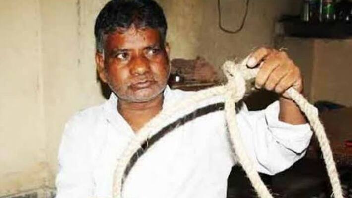 Nirbhaya case, Pawan hangman broke his grandfather's record by hanging all the four convicts Nirbhaya case, Pawan hangman broke his grandfather's record by hanging all the four convicts