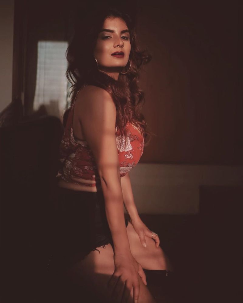 Actress Anveshi Jain Latest Hot Clicks