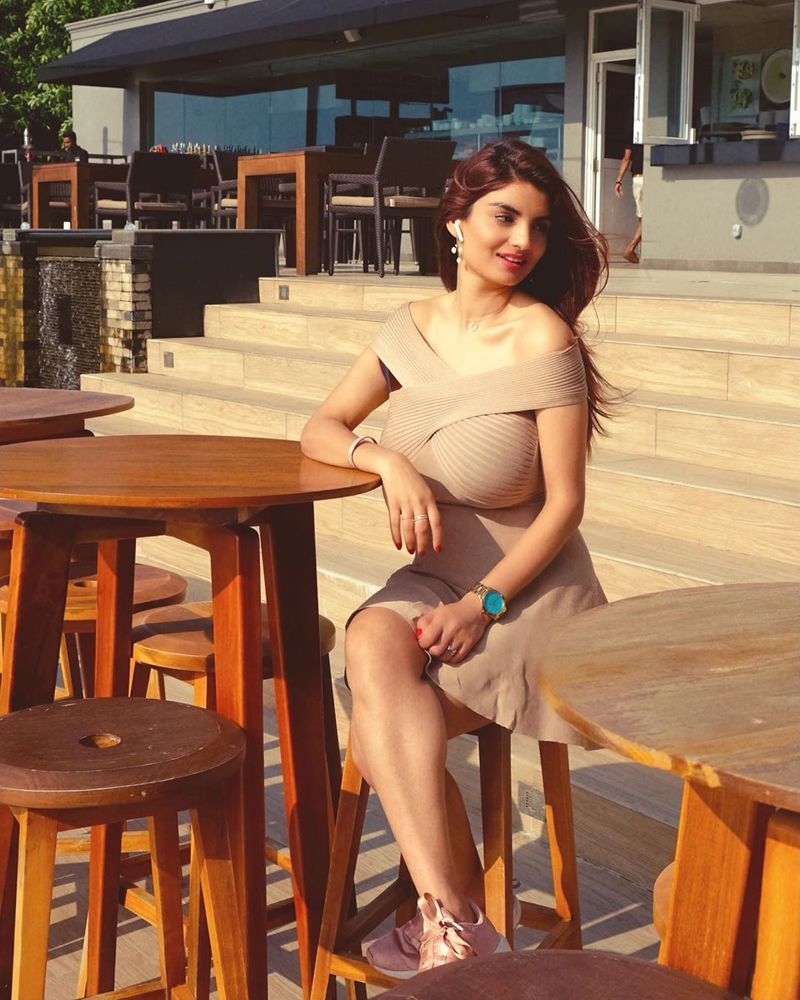 Actress Anveshi Jain Latest Hot Clicks
