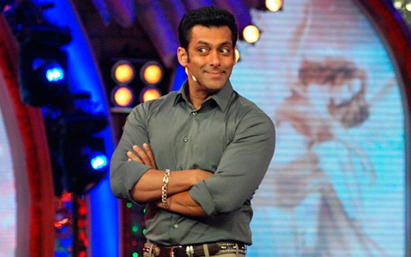 Corona Virus Free Time Bollywood Star Salman Khan interested in Sketching